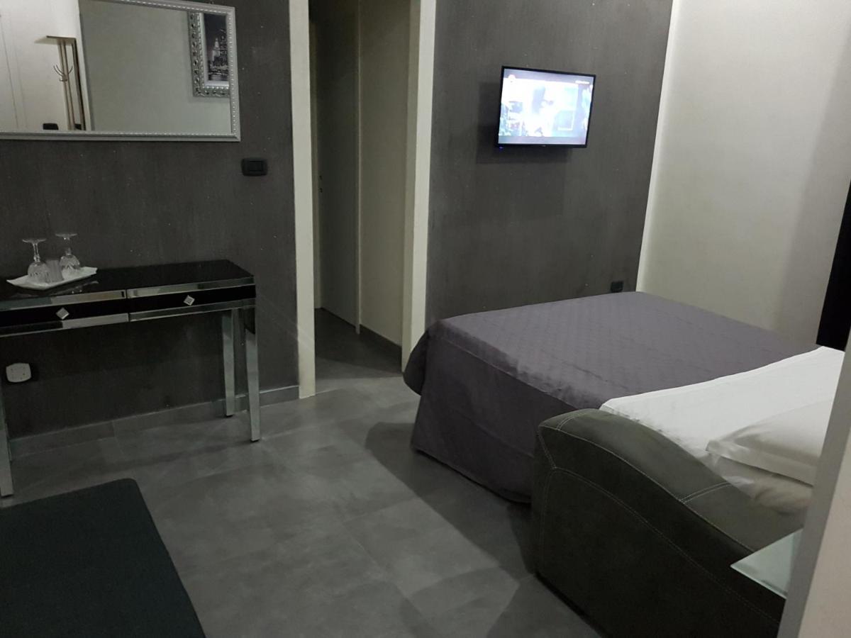 Hotel Taromy Naples Exterior photo